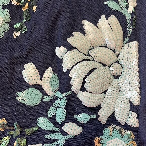 NWOT JS COLLECTIONS | HALLY COLUMN GOWN NAVY PISTACHIO 2 - Picture 12 of 14